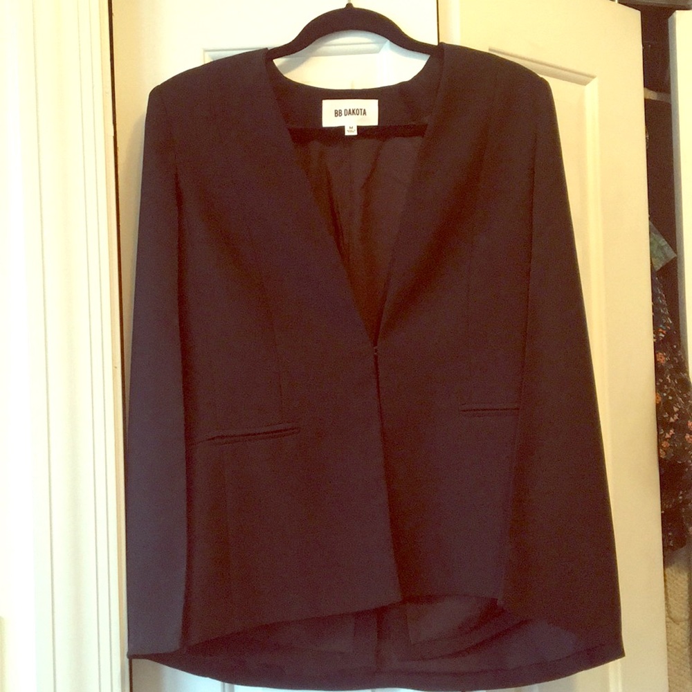 BB Dakota cape/blazer